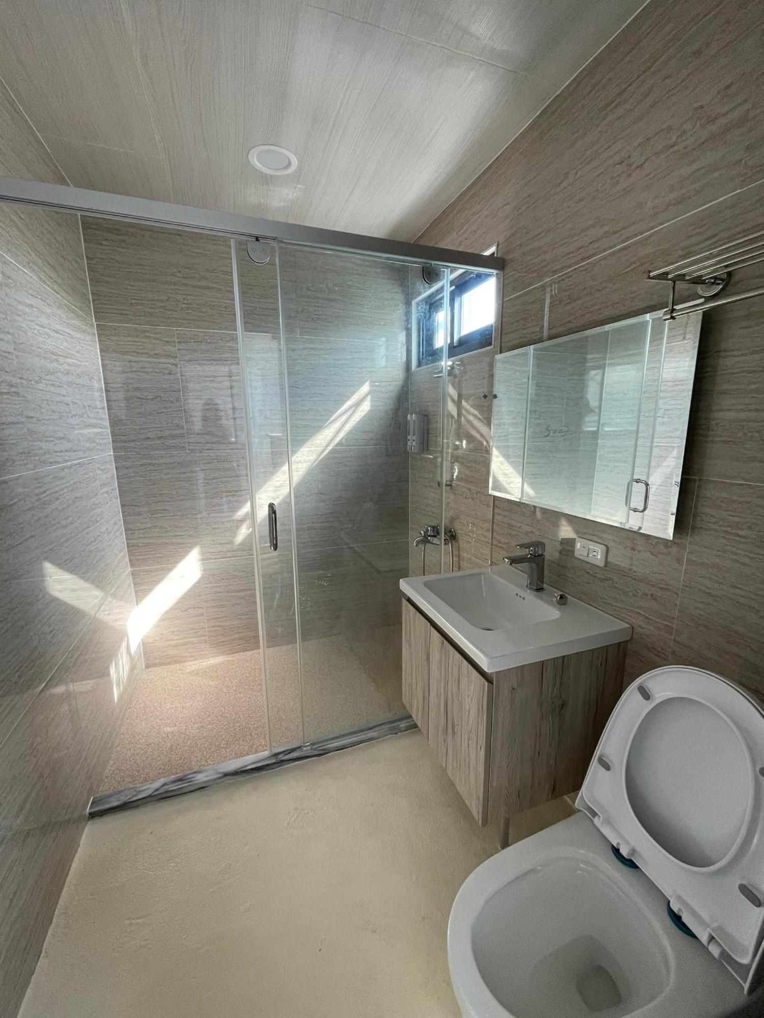 Kuanpinju Seaview Bnb Dahan Luaran gambar