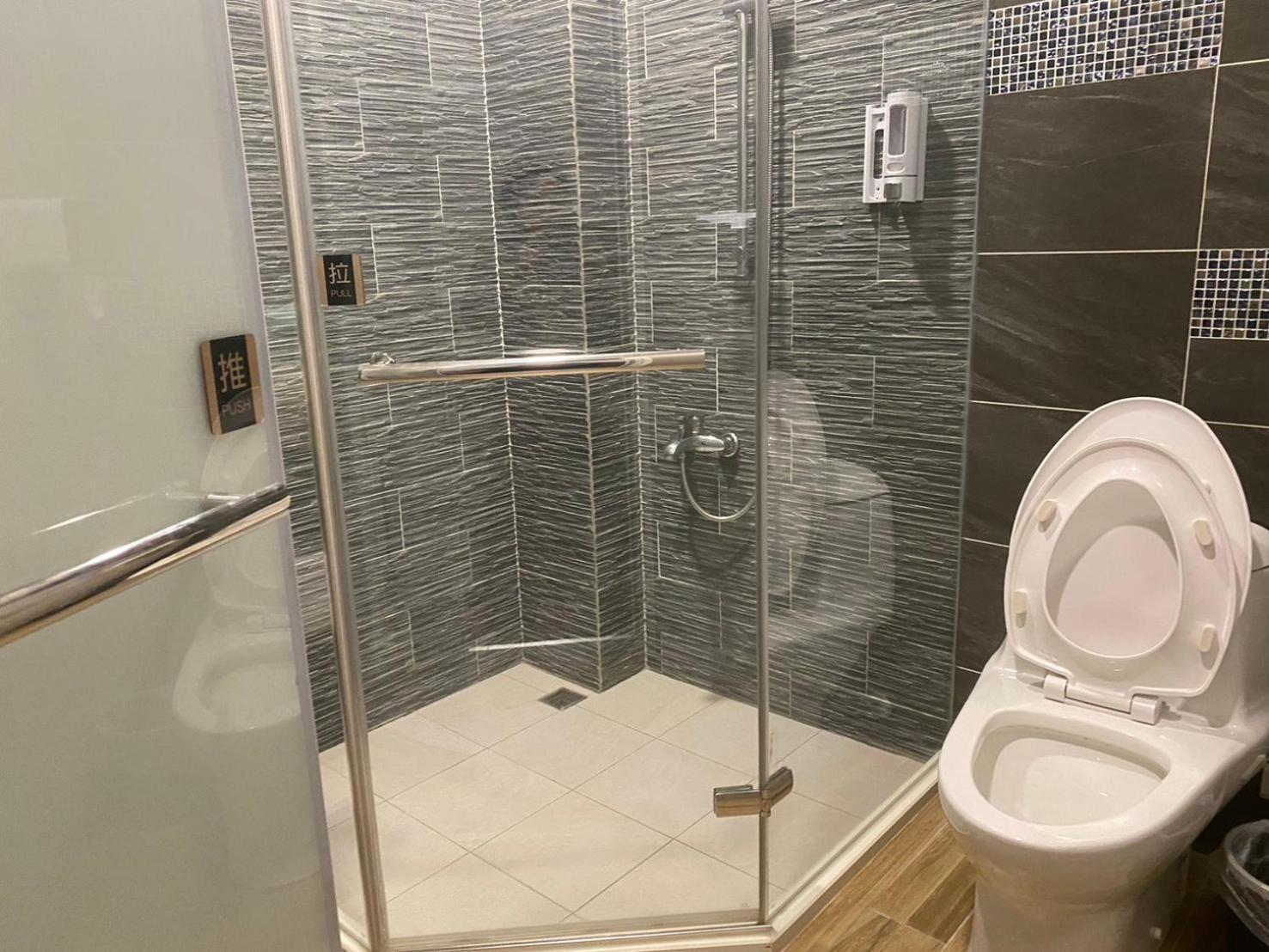 Kuanpinju Seaview Bnb Dahan Luaran gambar